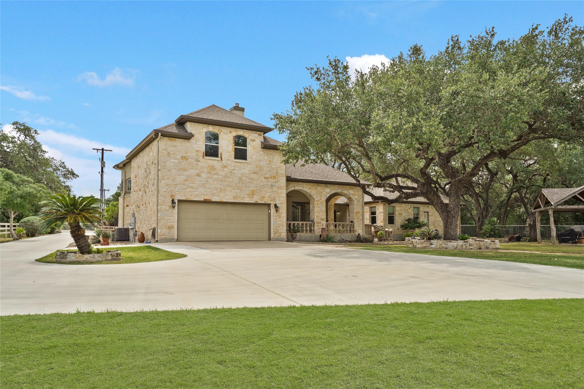 303 Havenhurst Dr, San Antonio, TX 78232