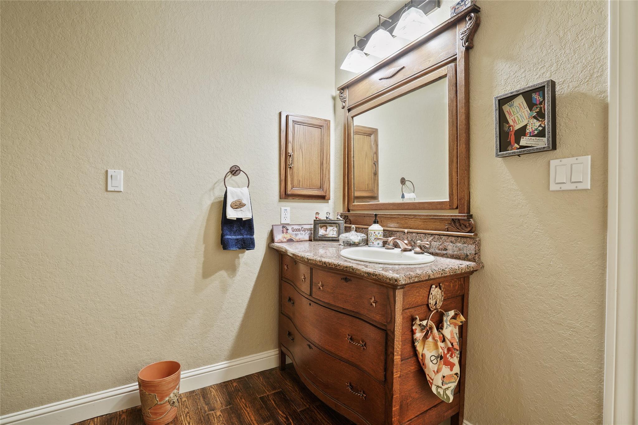 303 Havenhurst Dr, San Antonio, TX 78232