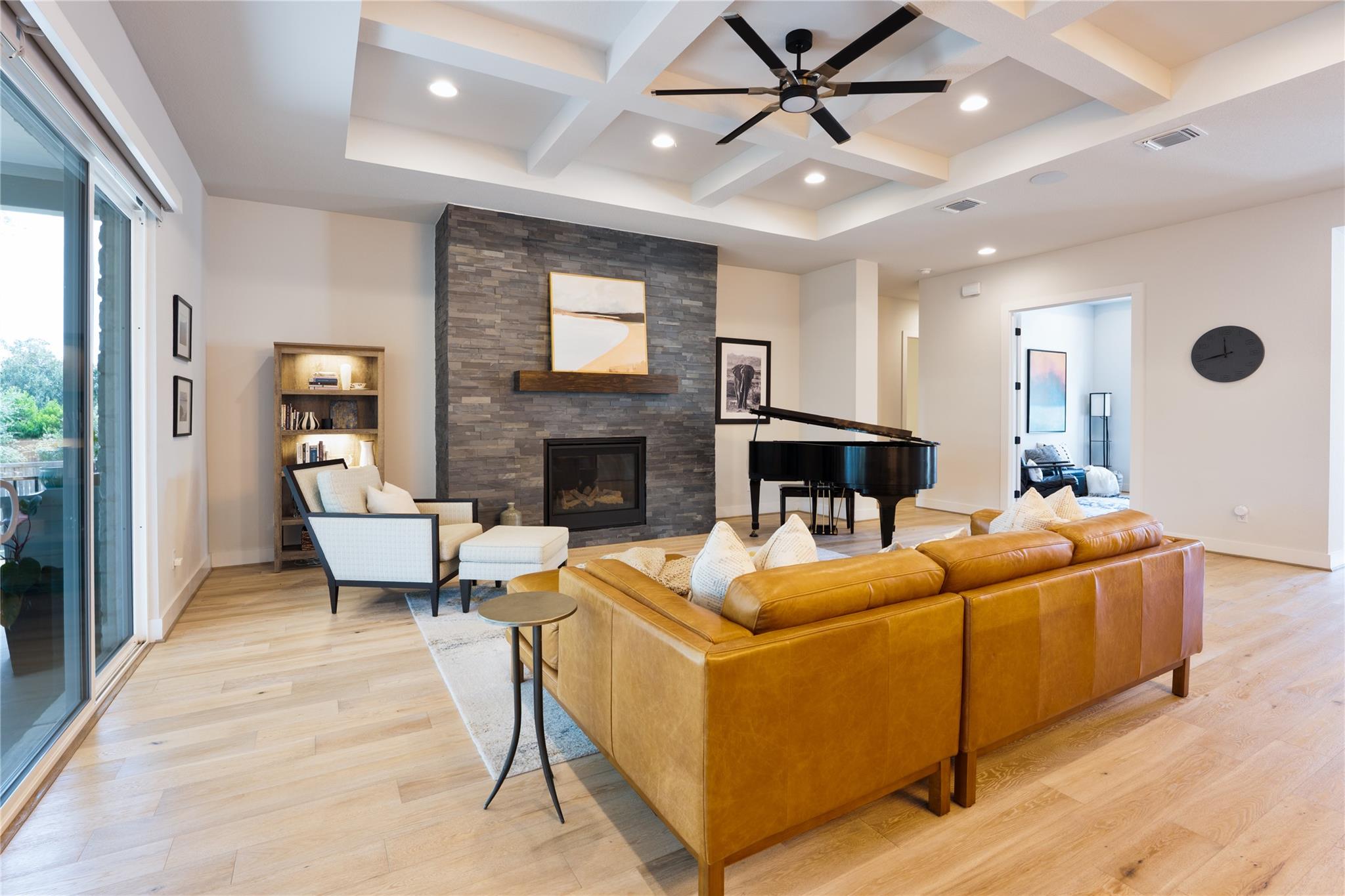 360 Premier Park Loop, Dripping Springs, TX 78620