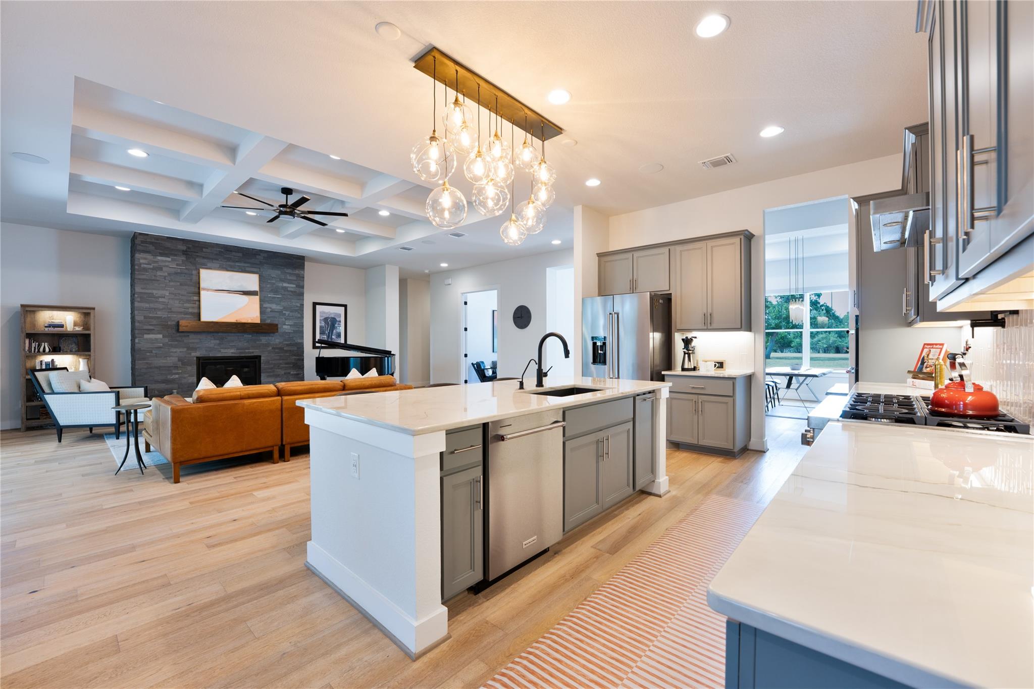 360 Premier Park Loop, Dripping Springs, TX 78620