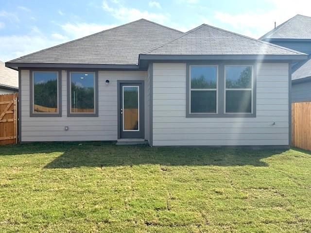 143 Tolo Dr, Elgin, TX 78621