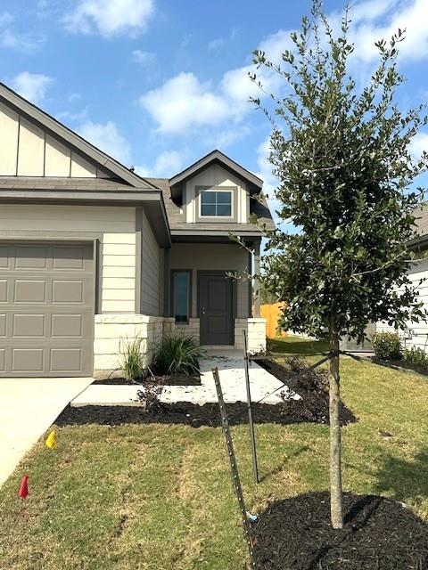 143 Tolo Dr, Elgin, TX 78621