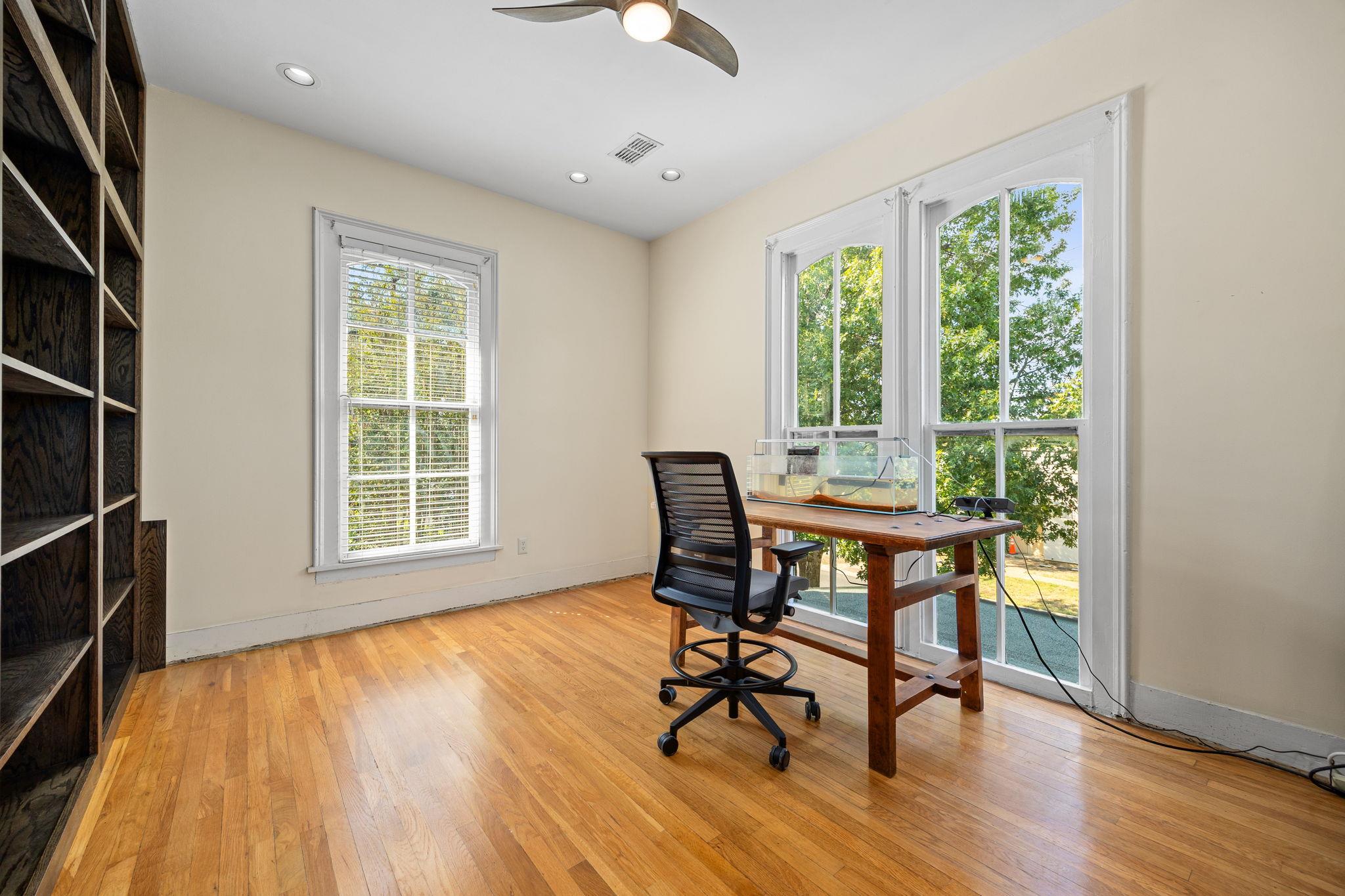 1001 S Church St, Georgetown, TX 78626