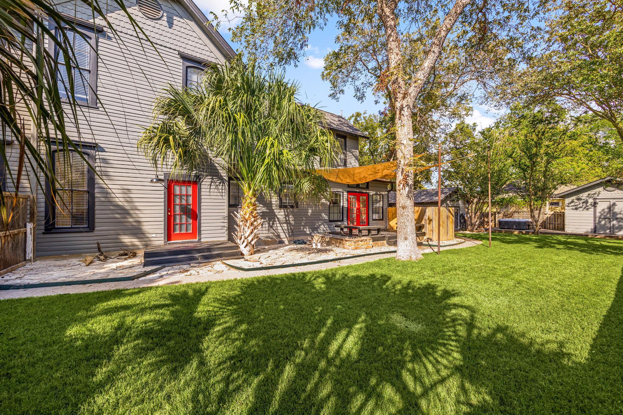 1001 S Church St, Georgetown, TX 78626