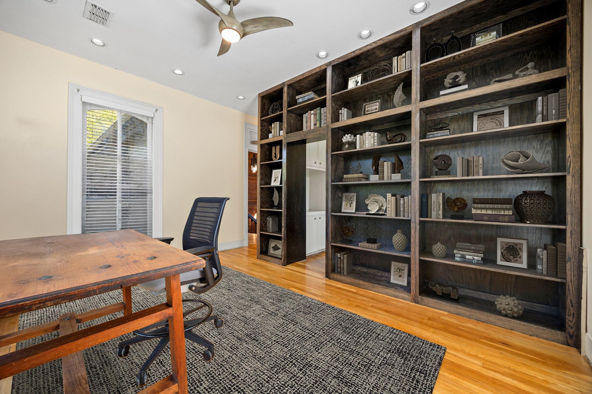 1001 S Church St, Georgetown, TX 78626