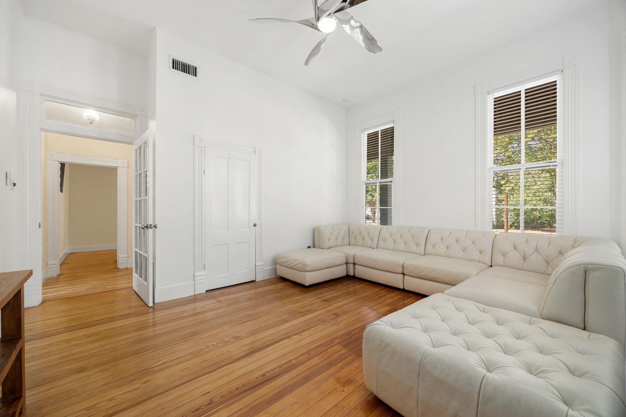 1001 S Church St, Georgetown, TX 78626