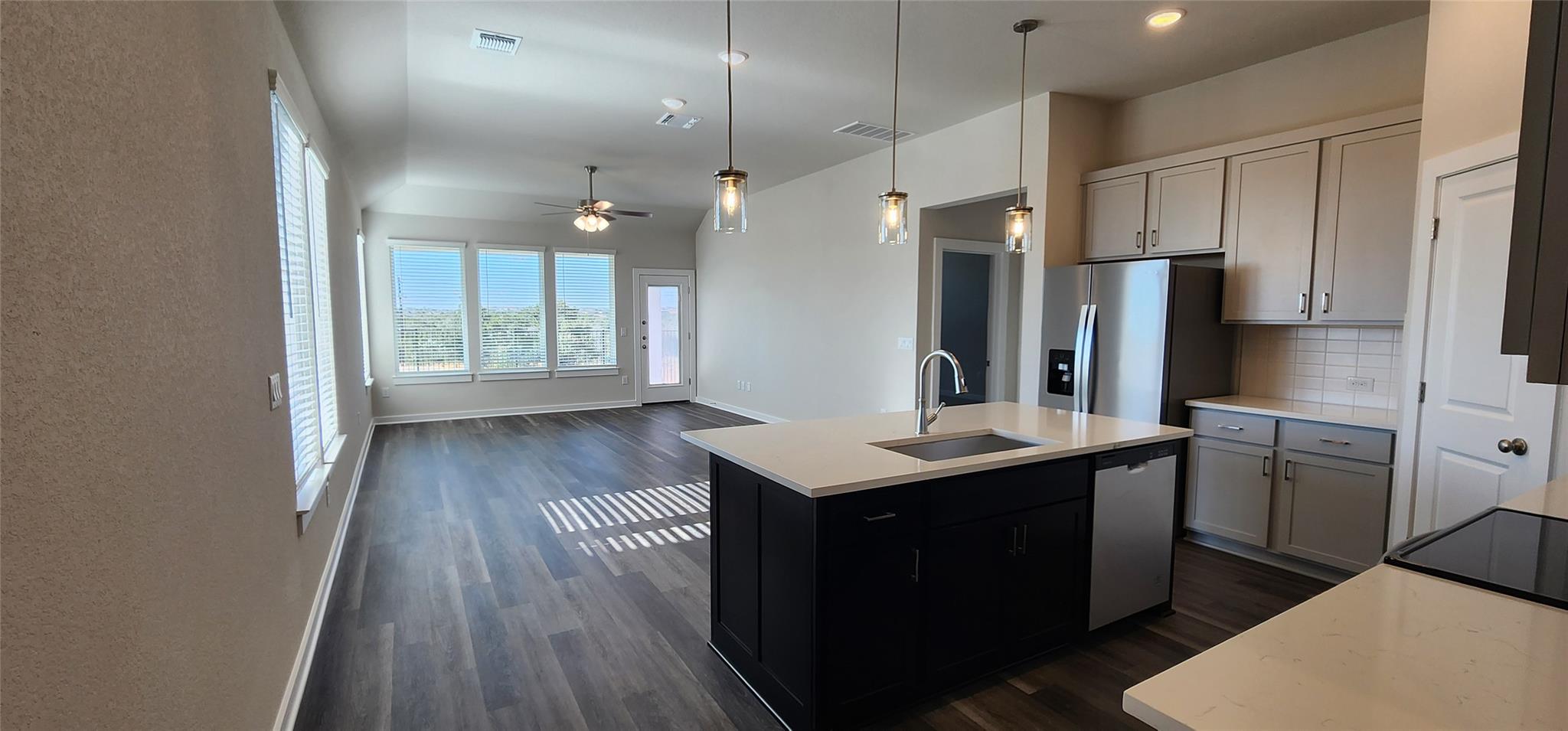 2248 Delano Dr, Leander, TX 78641