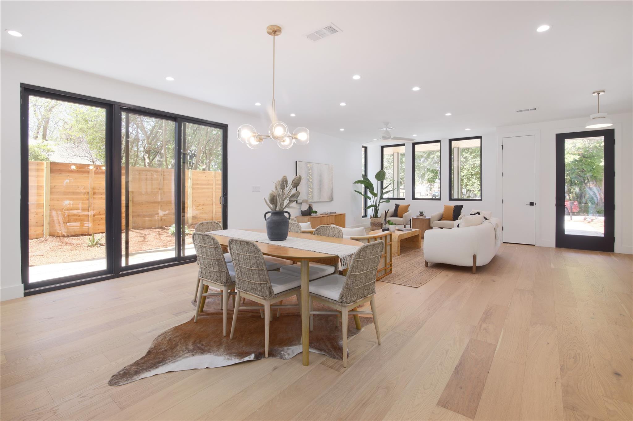 2401 Willow St, Austin, TX 78702