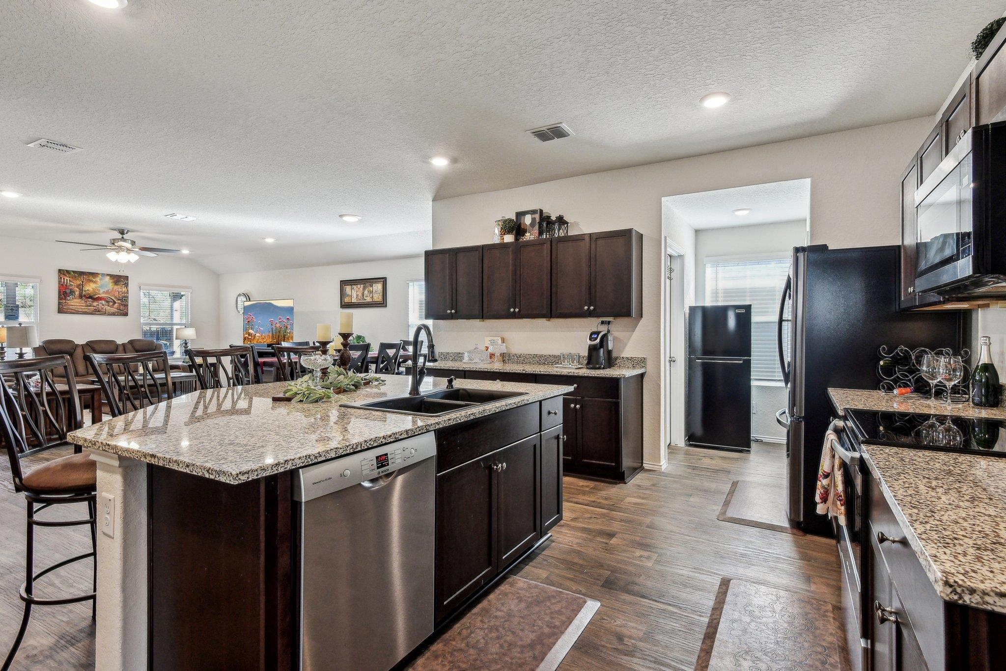 759 Ocelot Court, Seguin, TX 78155