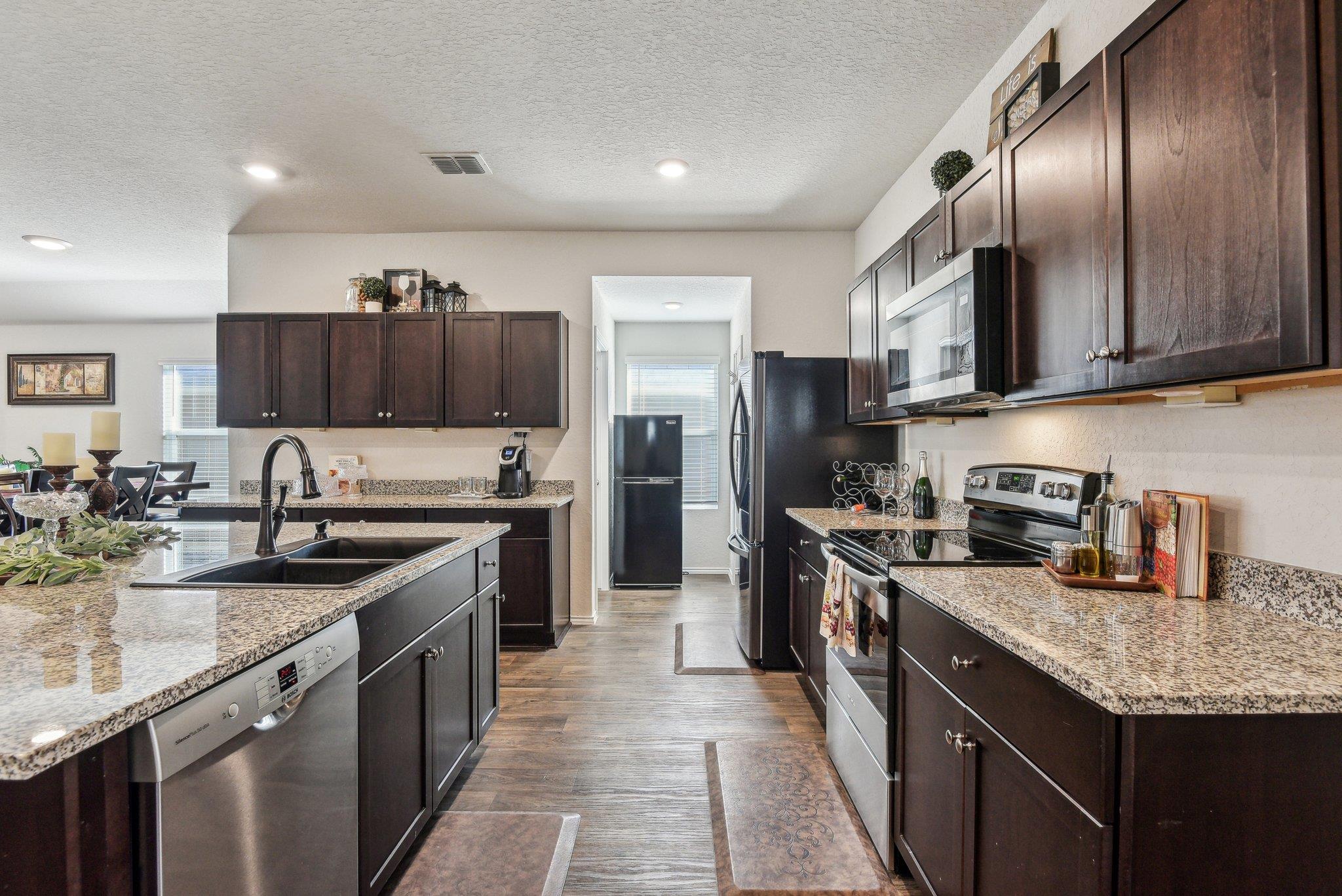 759 Ocelot Court, Seguin, TX 78155