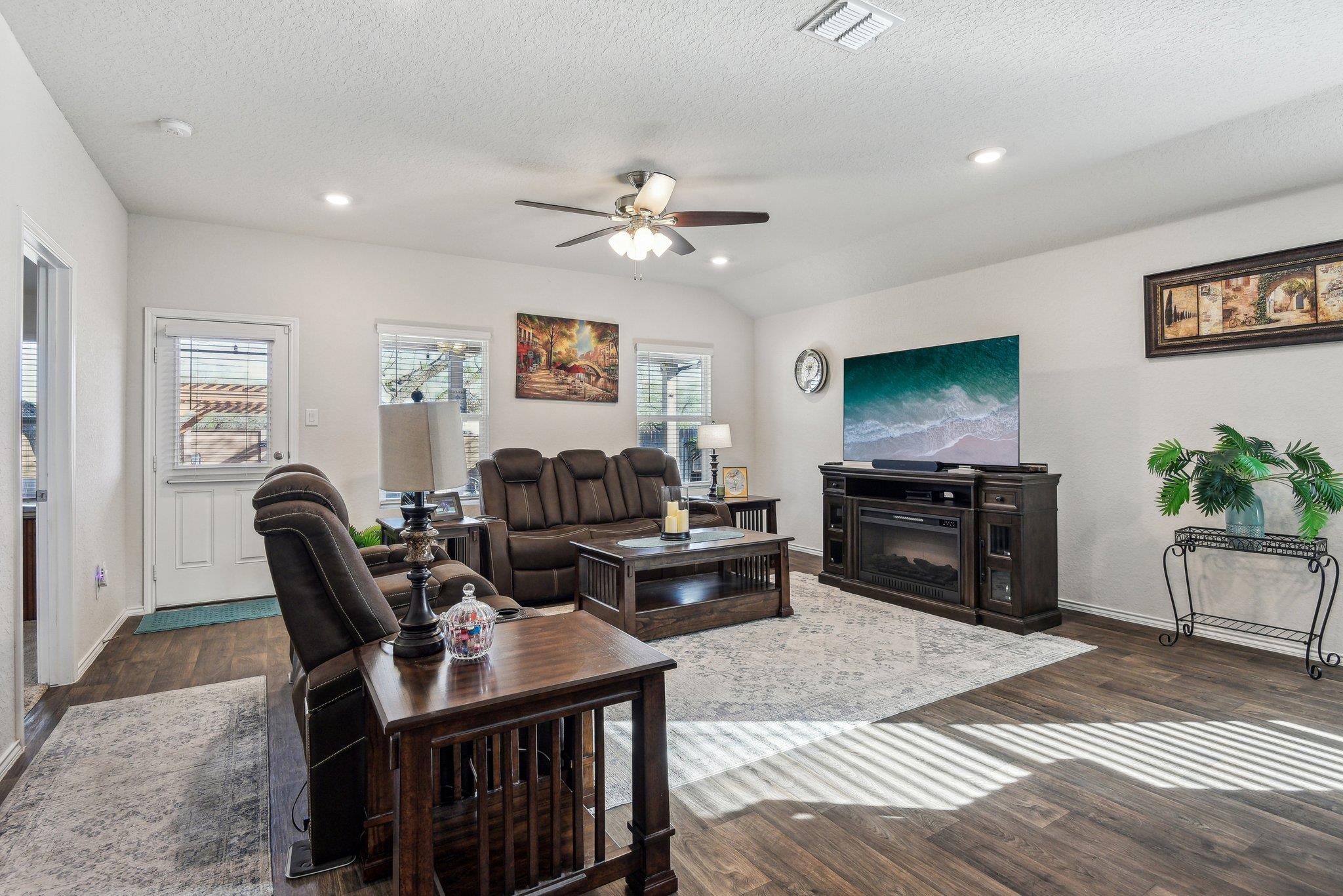 759 Ocelot Court, Seguin, TX 78155