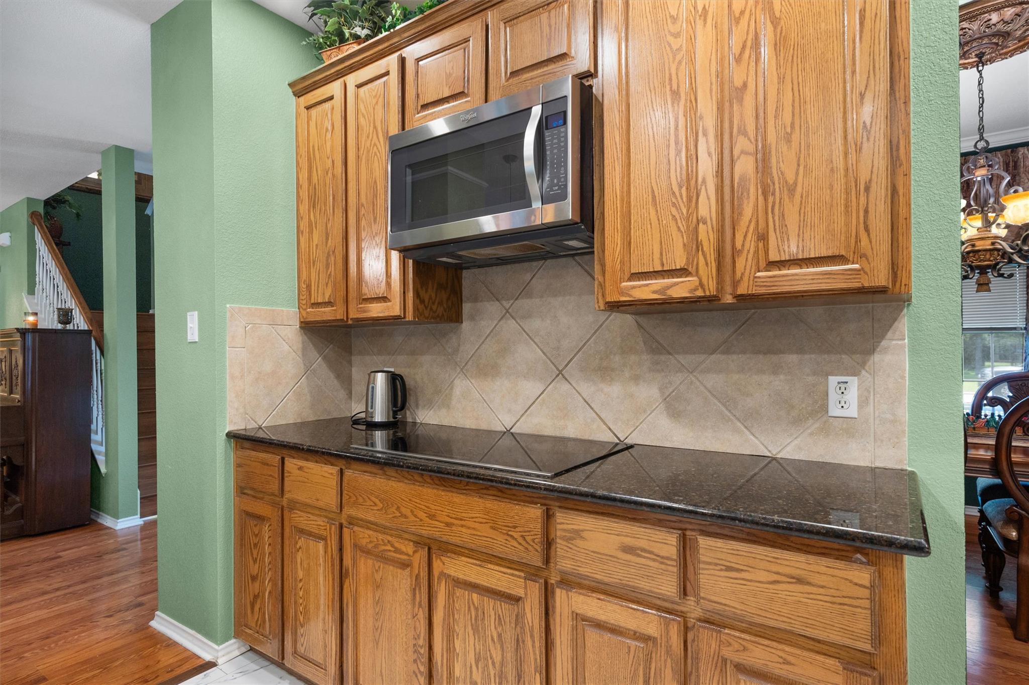 570 Crossland Dr, Killeen, TX 76543