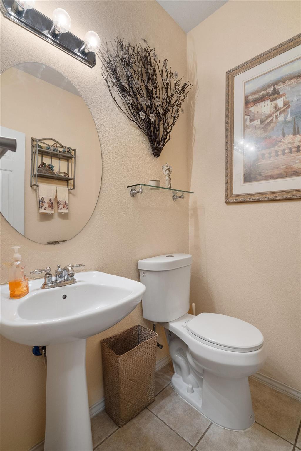 570 Crossland Dr, Killeen, TX 76543