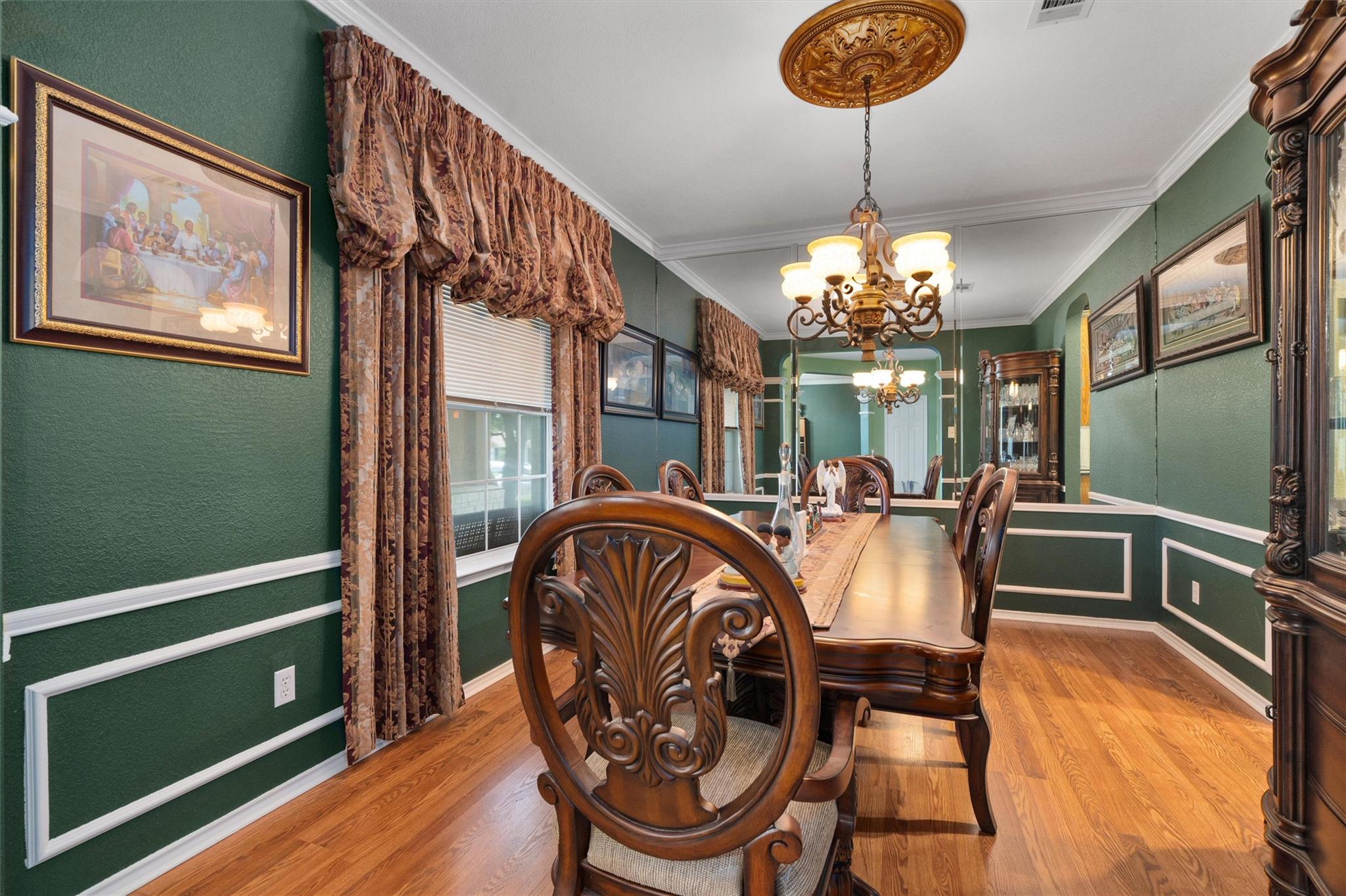 570 Crossland Dr, Killeen, TX 76543