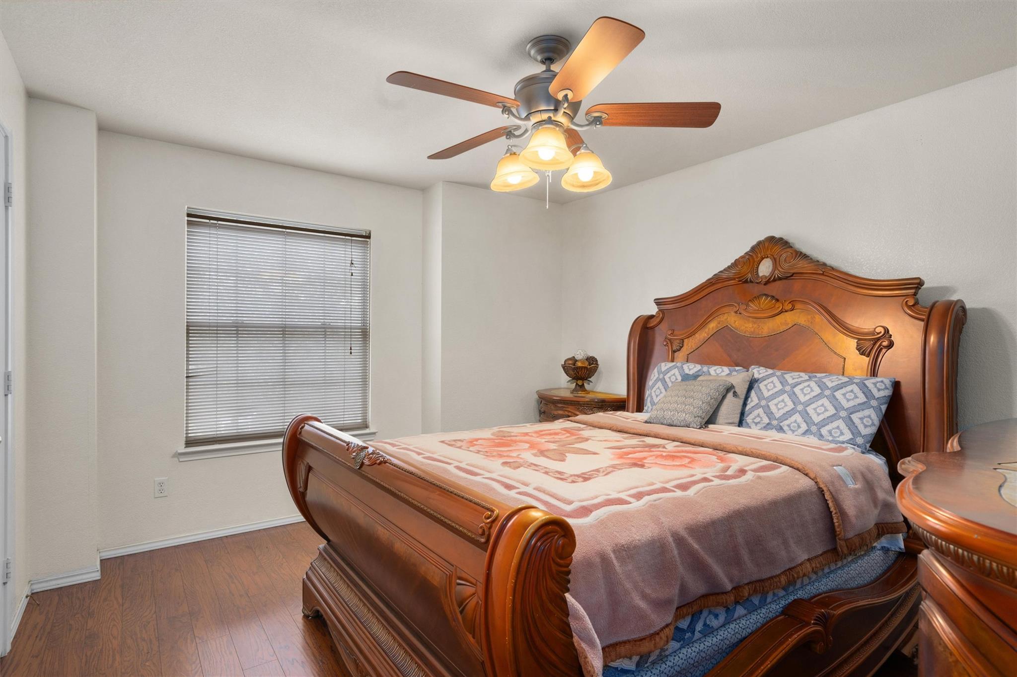 570 Crossland Dr, Killeen, TX 76543