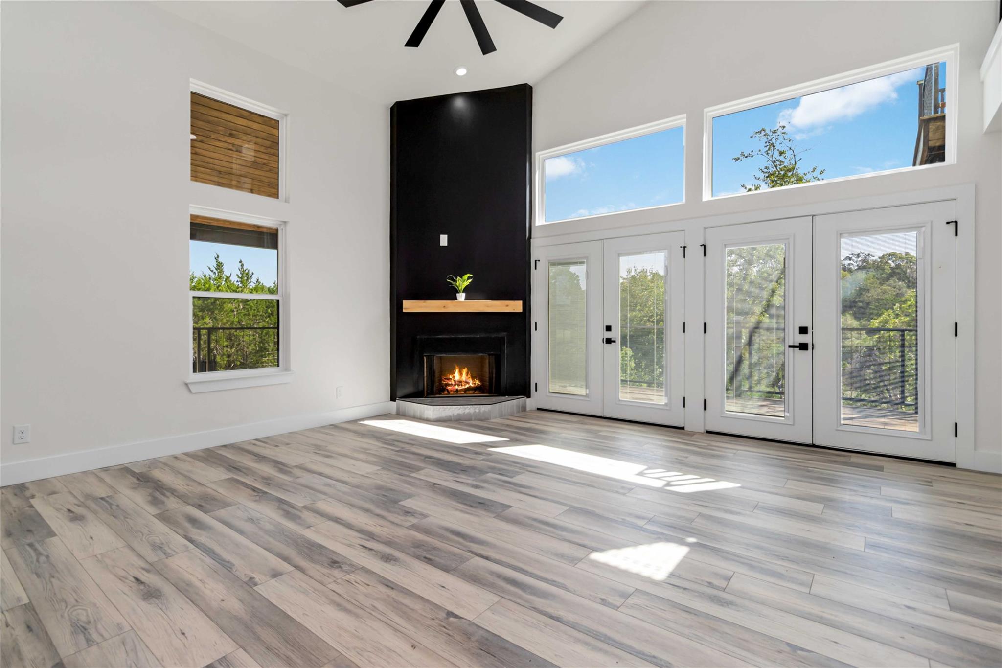 2024 Ronda Ct, Canyon Lake, TX 78133