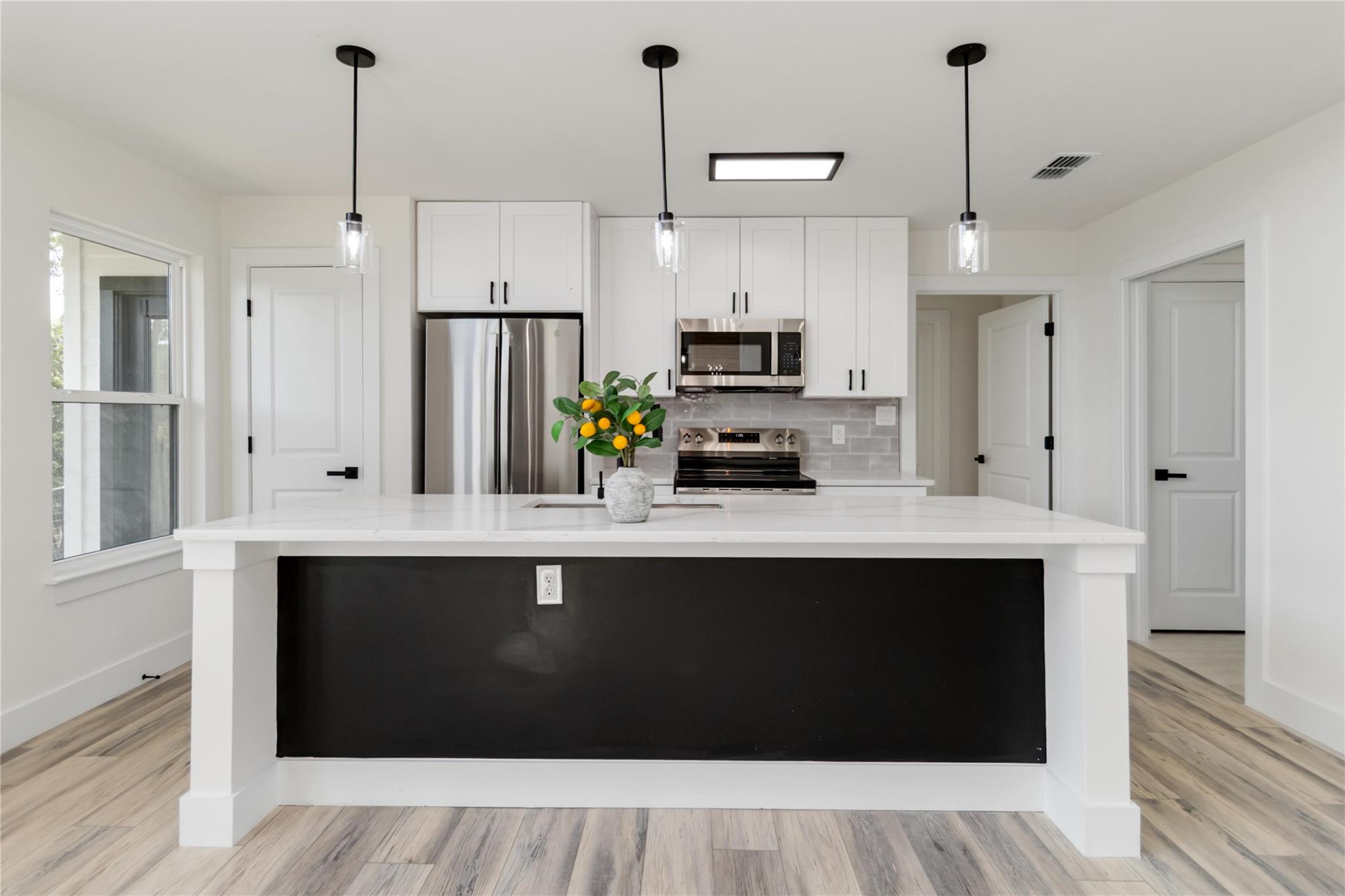 2024 Ronda Ct, Canyon Lake, TX 78133