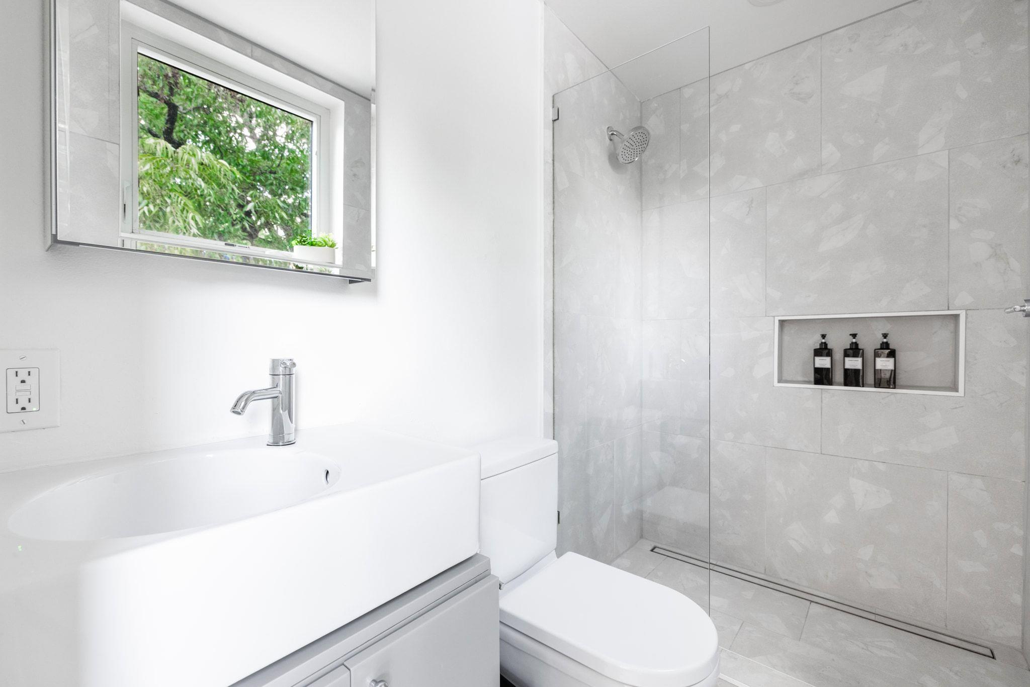 5507 Duval St # B, Austin, TX 78751