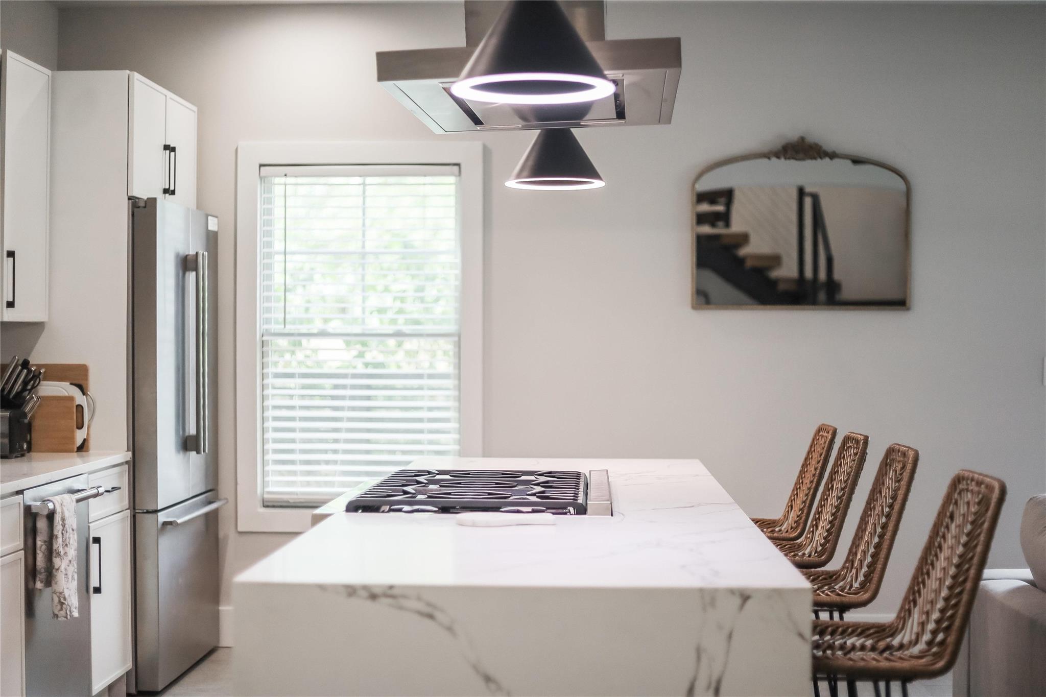 1111 W Annie St # B, Austin, TX 78704