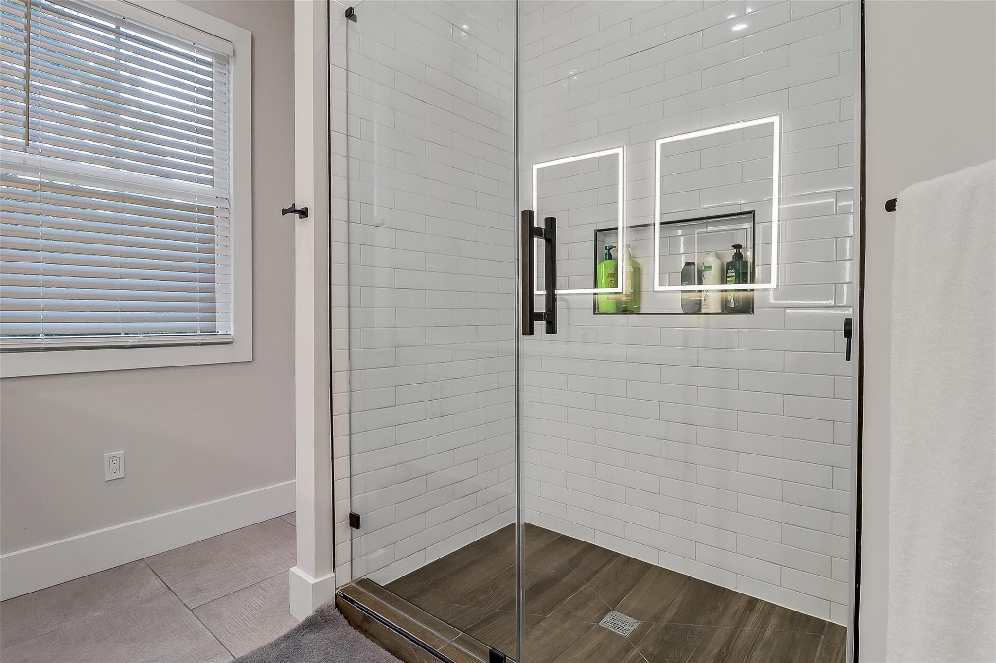 1111 W Annie St # B, Austin, TX 78704