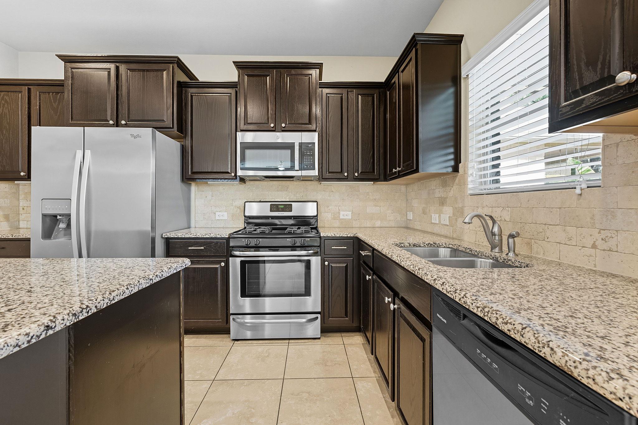 2412 Republic Trails Blvd, Leander, TX 78641