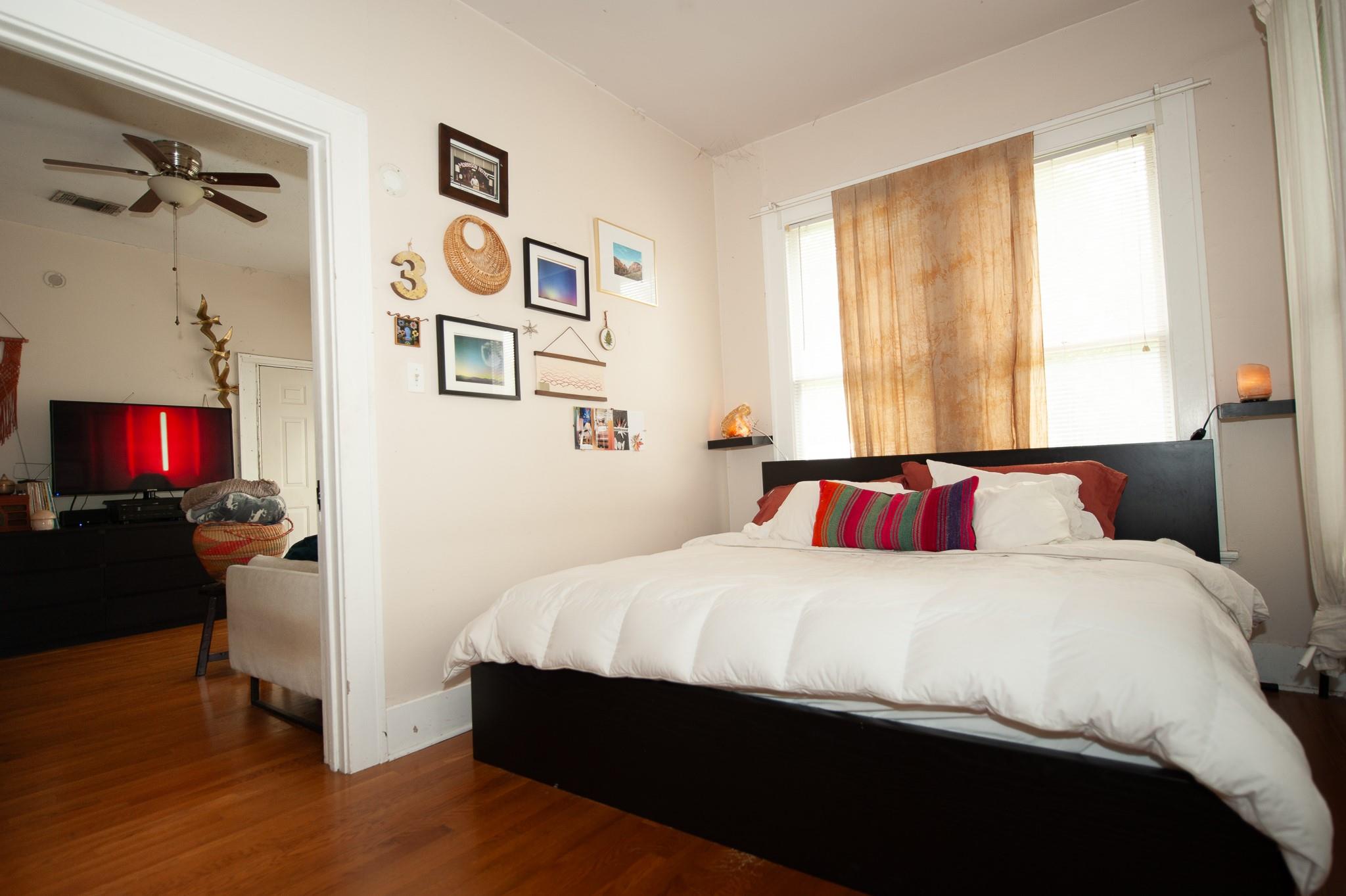 401 St Elmo Rd W, Austin, TX 78745