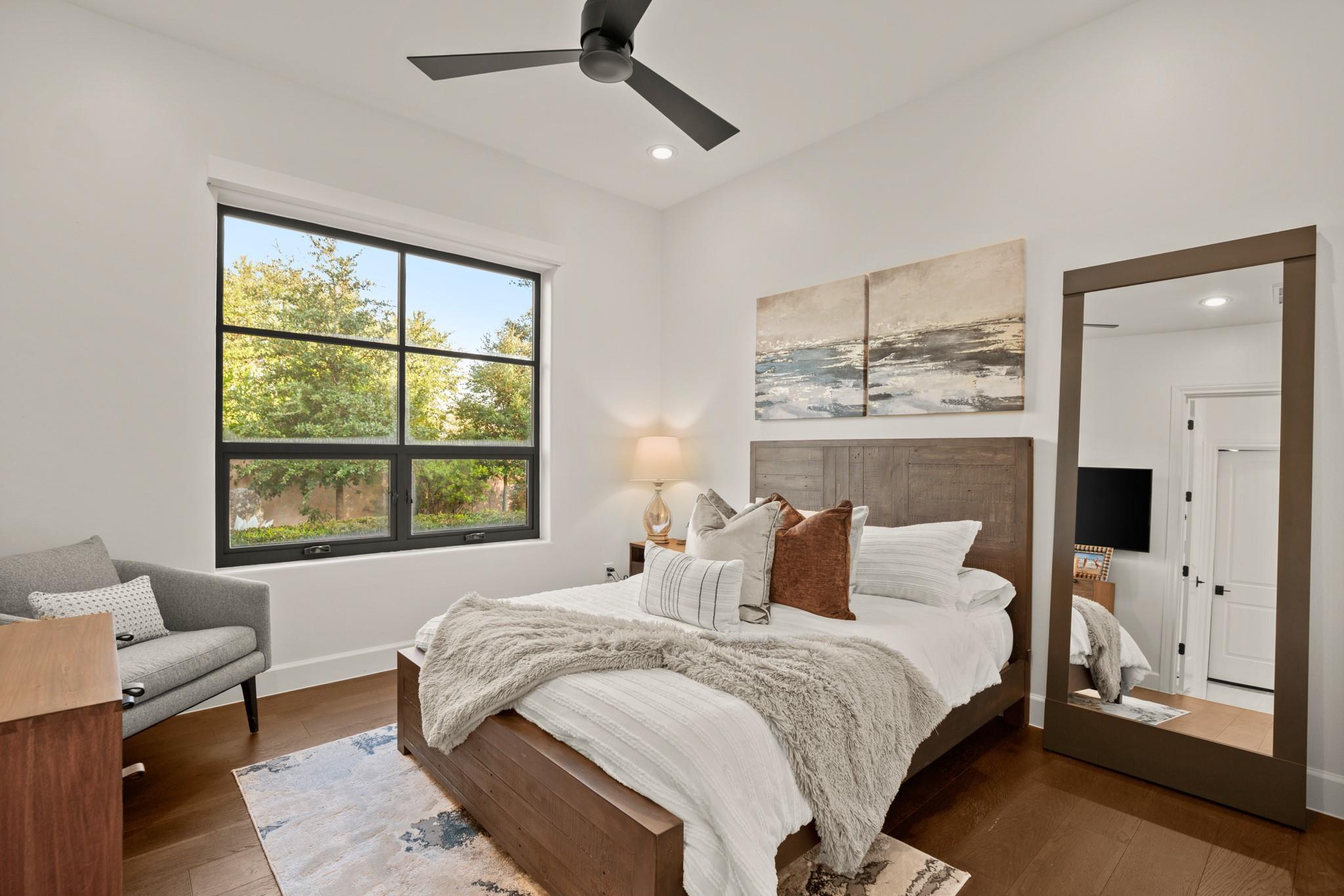 1832 Windy Walk Cv, Spicewood, TX 78669