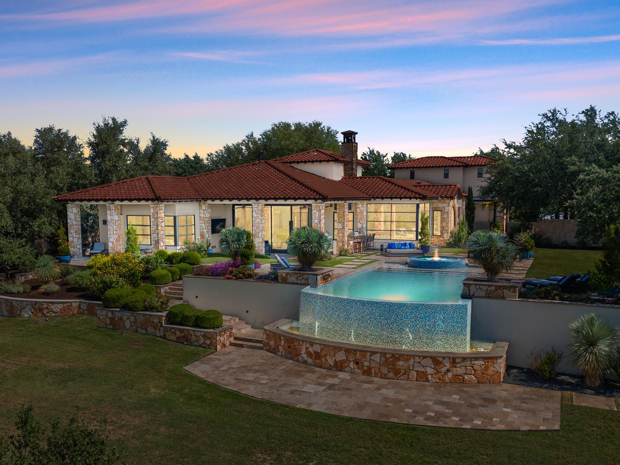 1832 Windy Walk Cv, Spicewood, TX 78669