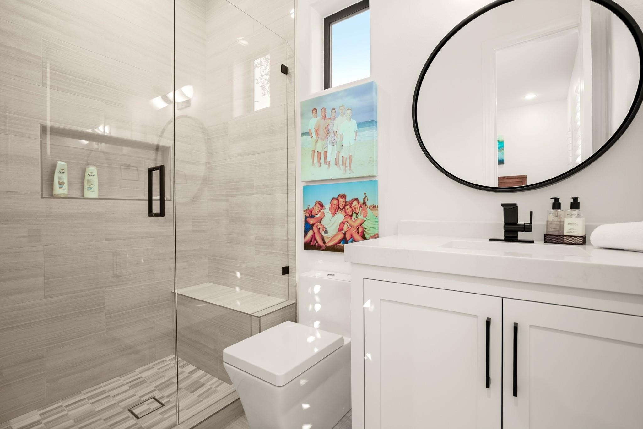 1832 Windy Walk Cv, Spicewood, TX 78669