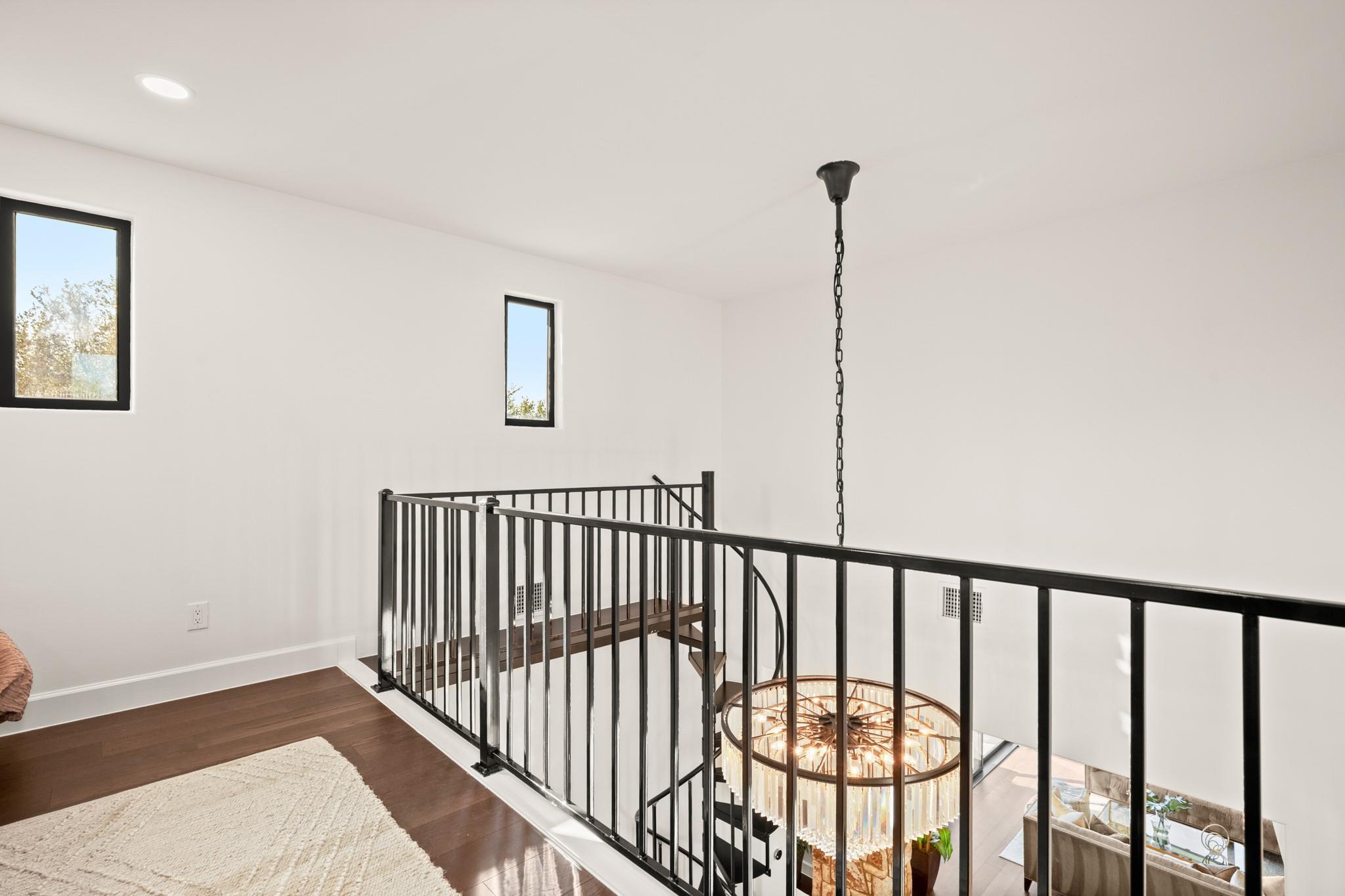 1832 Windy Walk Cv, Spicewood, TX 78669