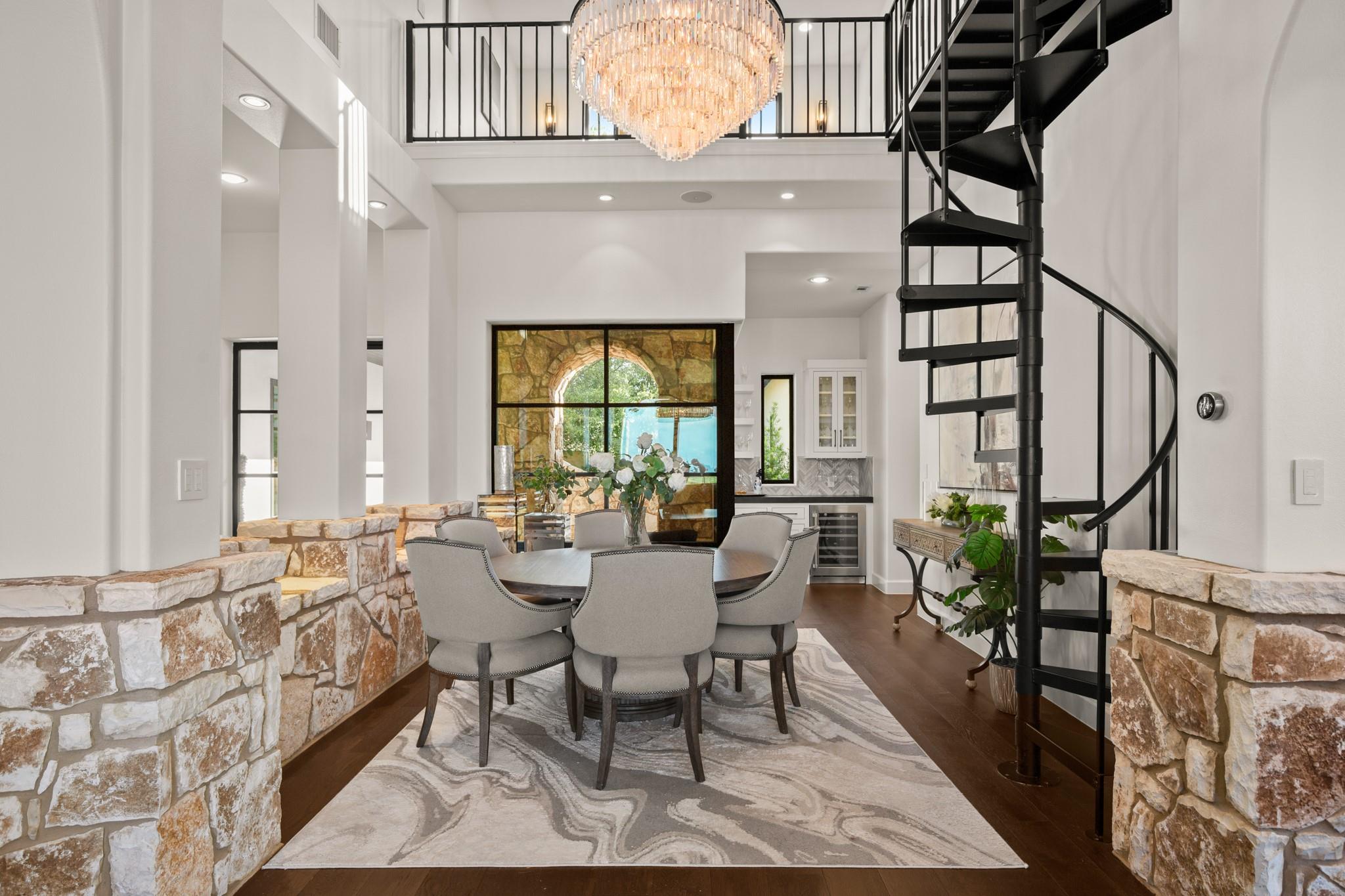 1832 Windy Walk Cv, Spicewood, TX 78669