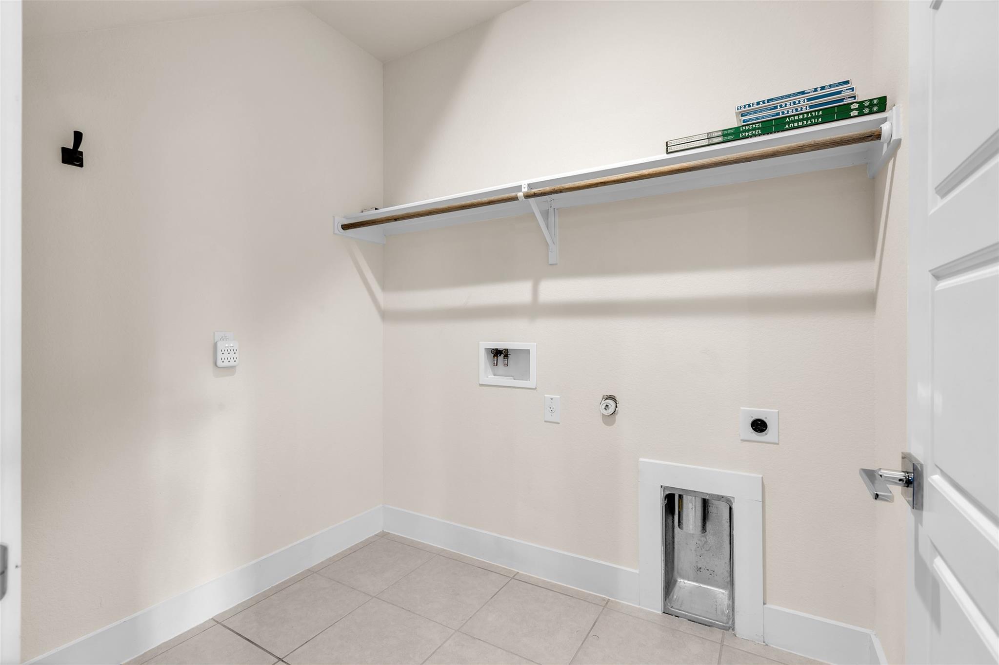 154 Elisha Dr, Liberty Hill, TX 78642