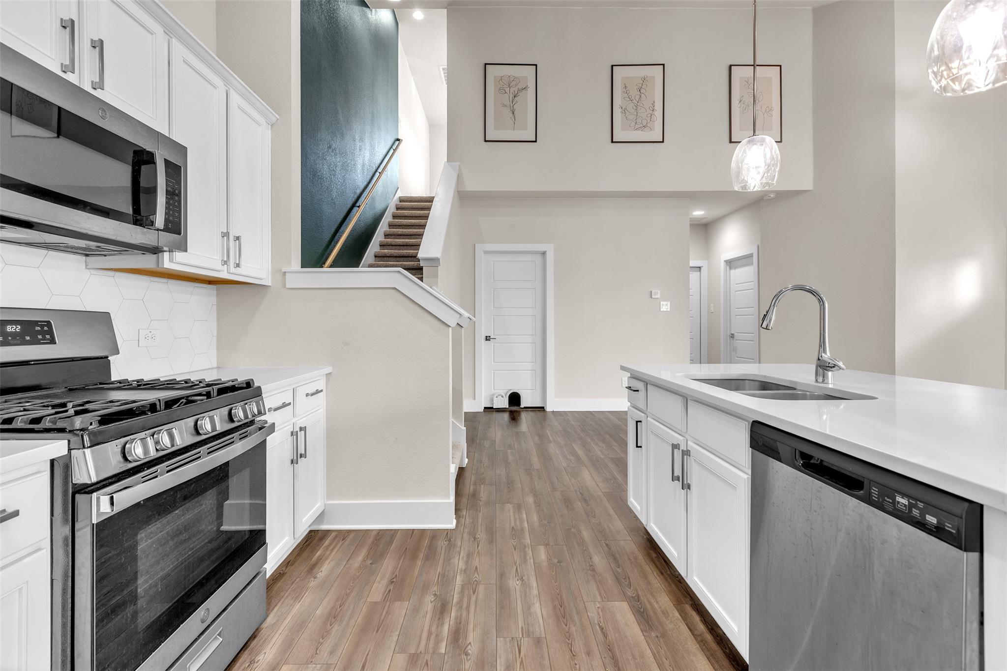 154 Elisha Dr, Liberty Hill, TX 78642