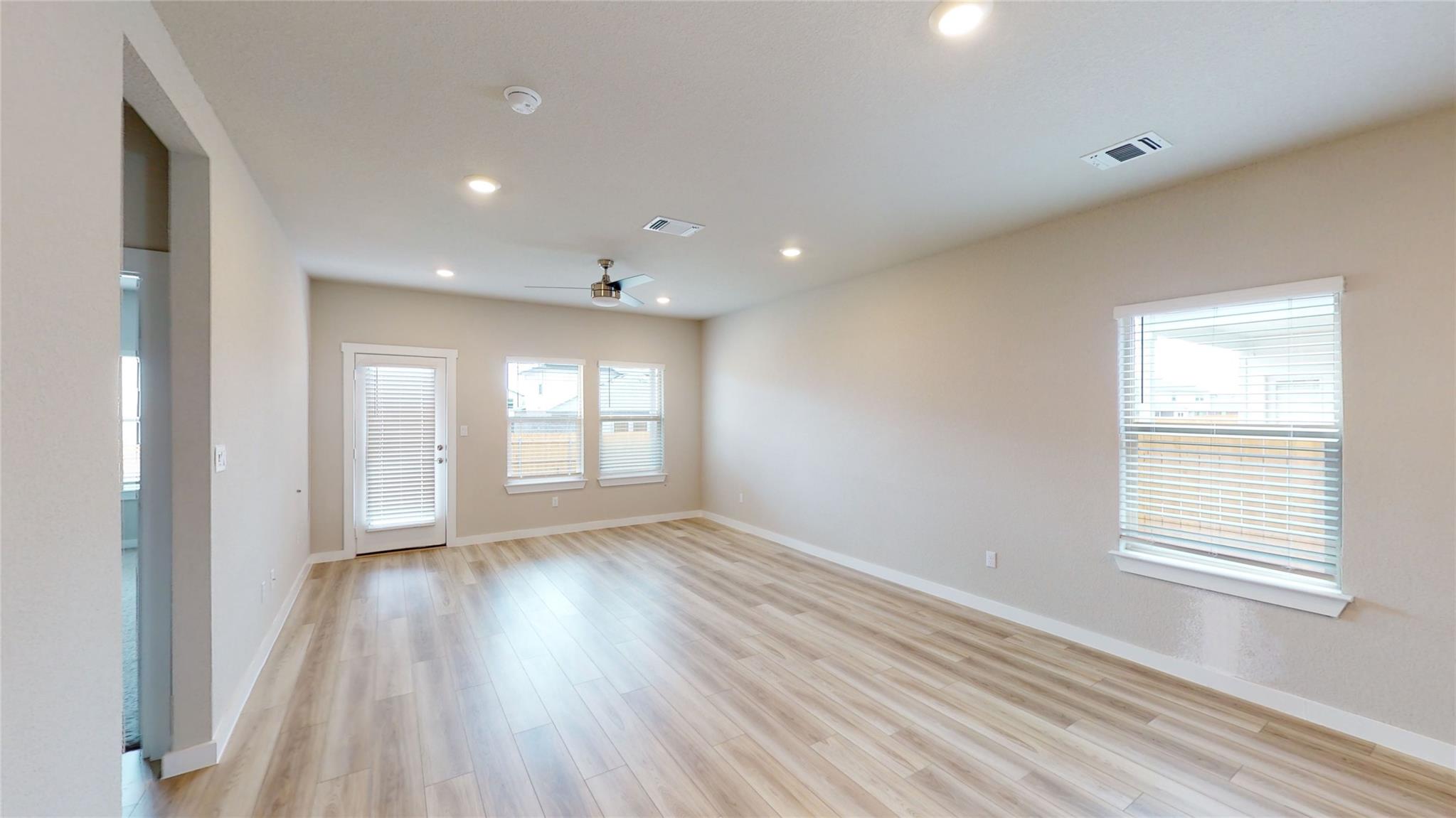 106 Louisa Dr, Killeen, TX 76542