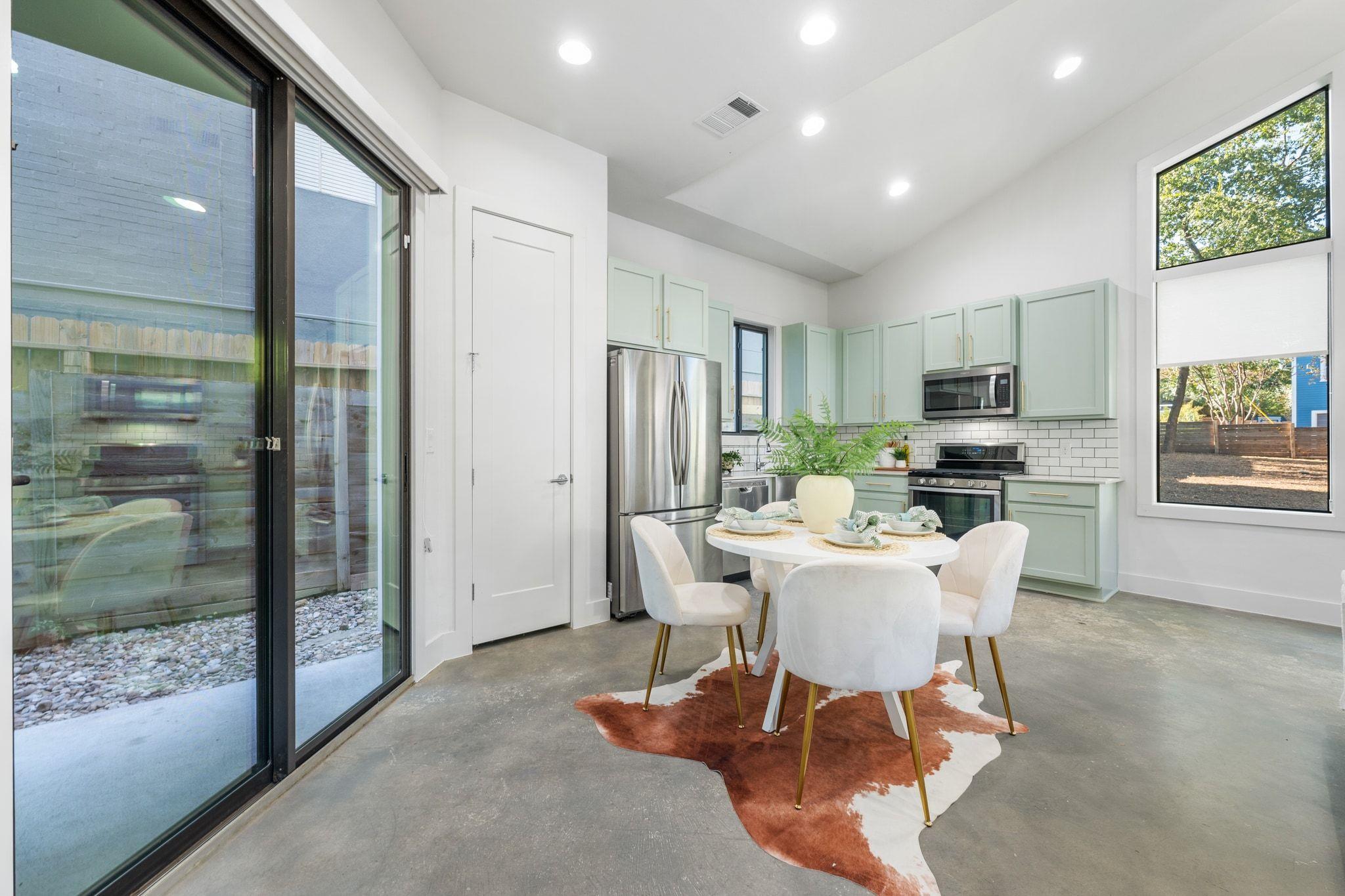 1118 Algarita Ave # 1, Austin, TX 78704