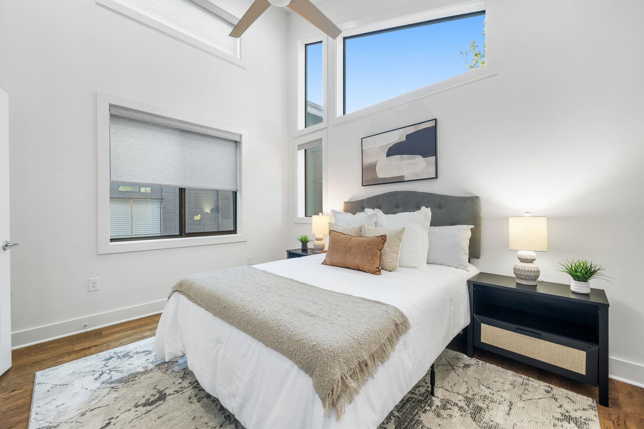 1118 Algarita Ave # 1, Austin, TX 78704