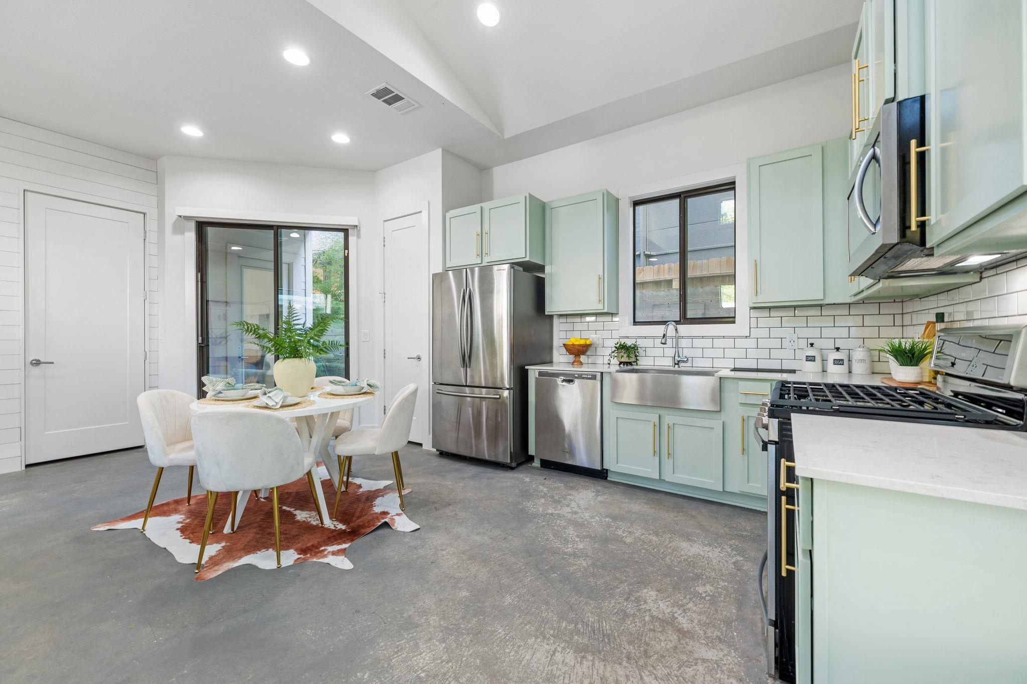 1118 Algarita Ave # 1, Austin, TX 78704