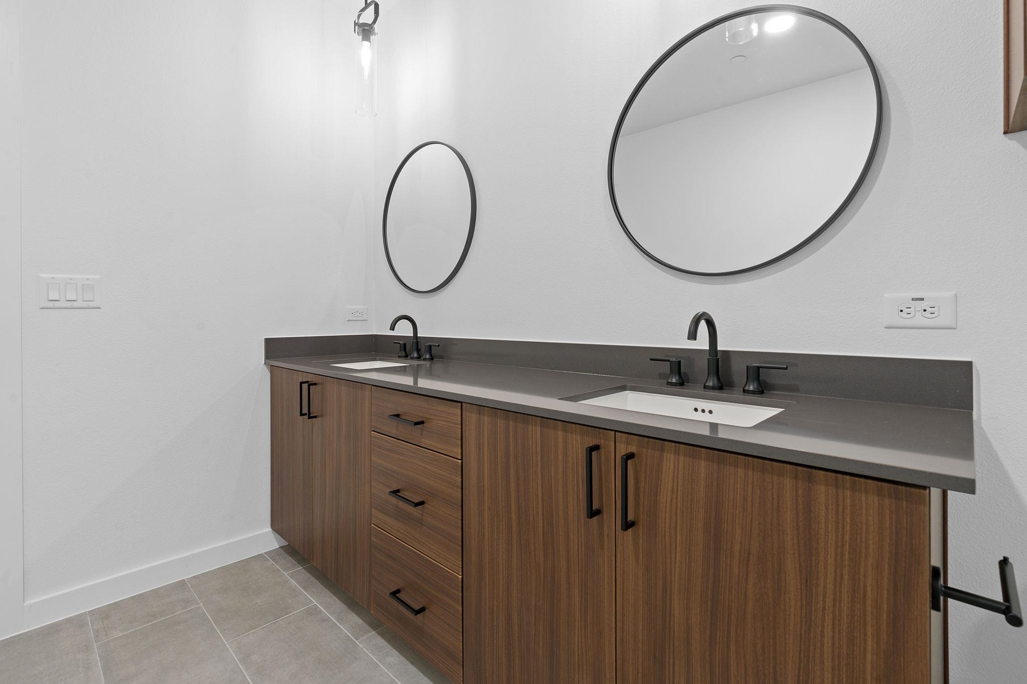 2165 Gabriels Pl # 1302, New Braunfels, TX 78130