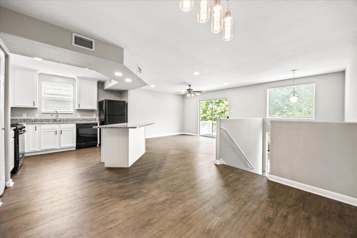 122 Rush Hvn # F093, San Marcos, TX 78666