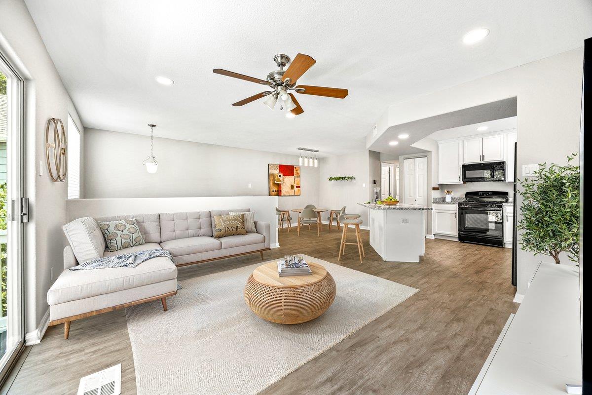 122 Rush Hvn # F093, San Marcos, TX 78666