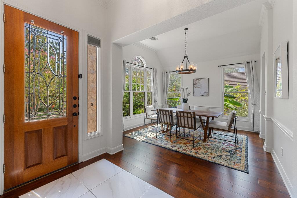 2106 Rue De St Germaine, Austin, TX 78746