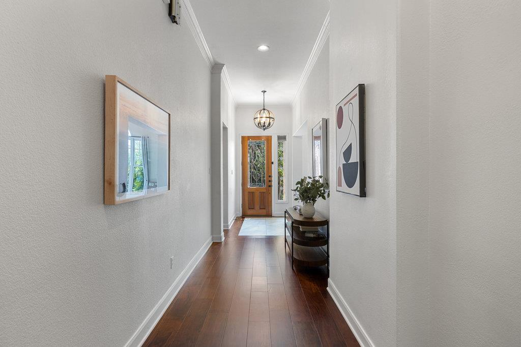 2106 Rue De St Germaine, Austin, TX 78746