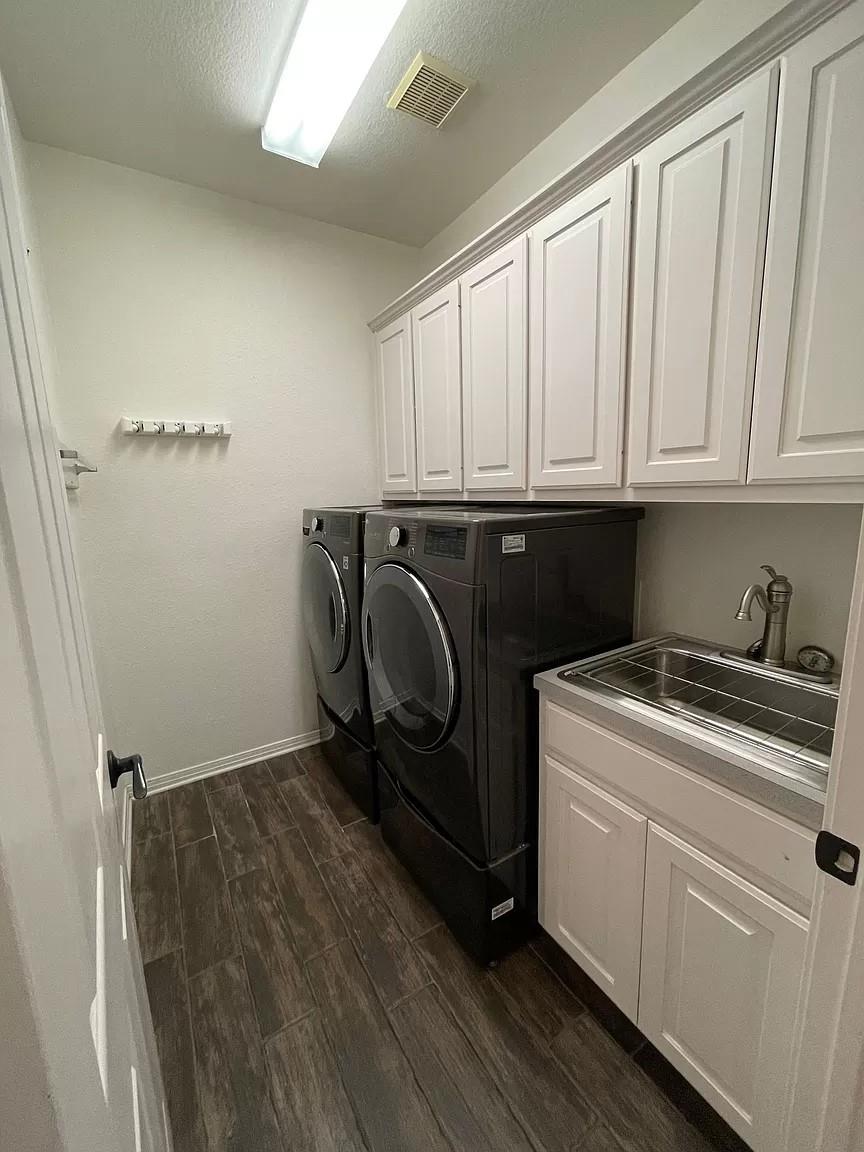 2106 Rue De St Germaine, Austin, TX 78746