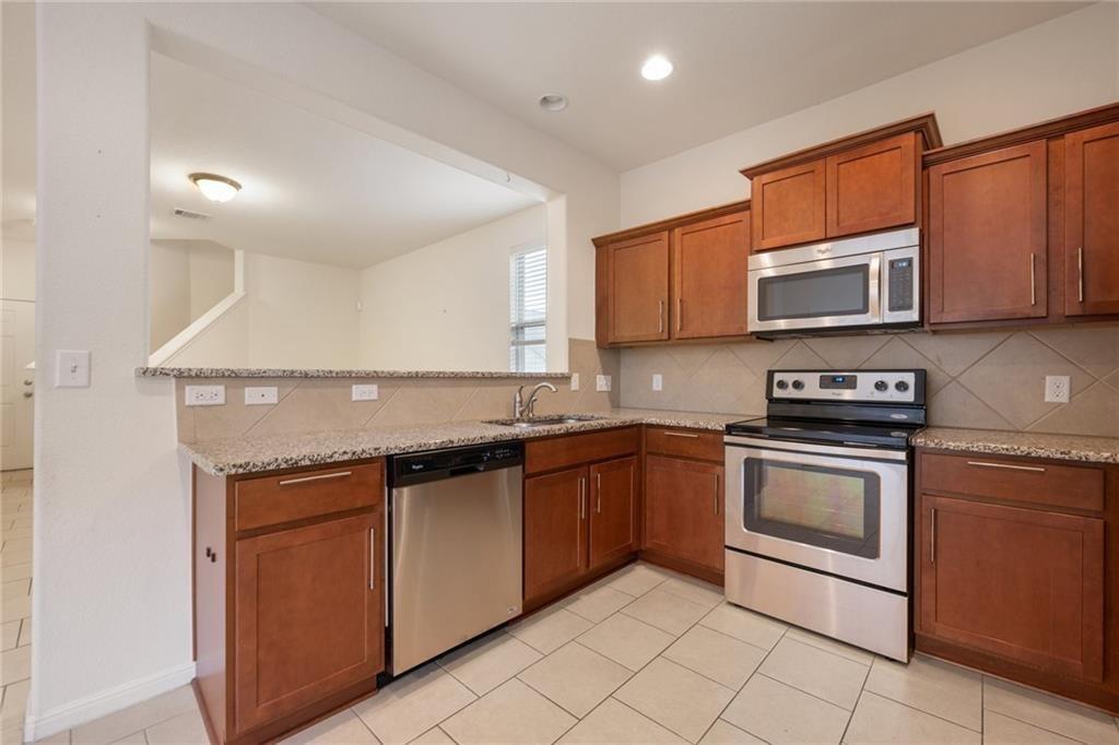 5428 Falling Leaf Ln # 87, Austin, TX 78744