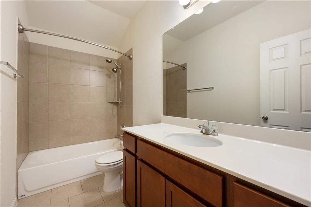 5428 Falling Leaf Ln # 87, Austin, TX 78744