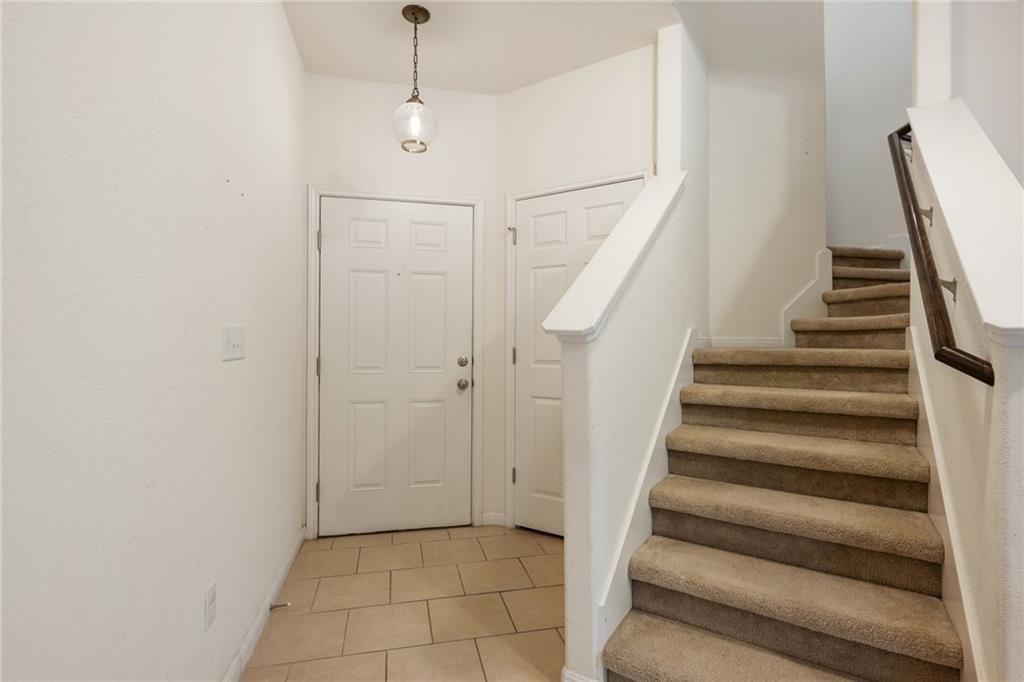 5428 Falling Leaf Ln # 87, Austin, TX 78744