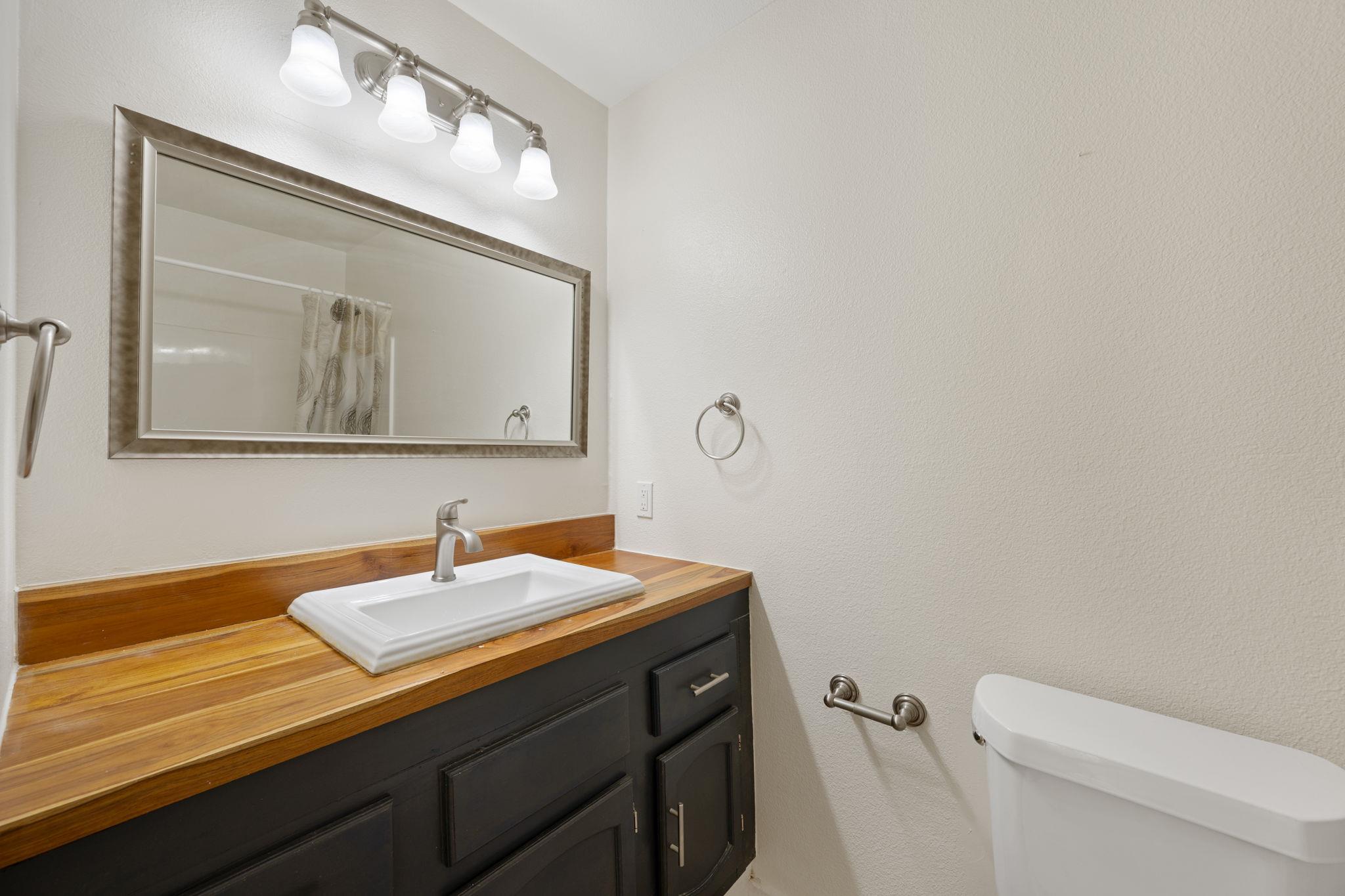 8330 Fathom Cir # 102, Austin, TX 78750