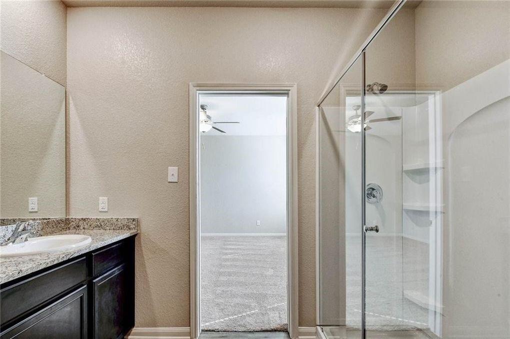 121 Declaration Ln, Liberty Hill, TX 78642