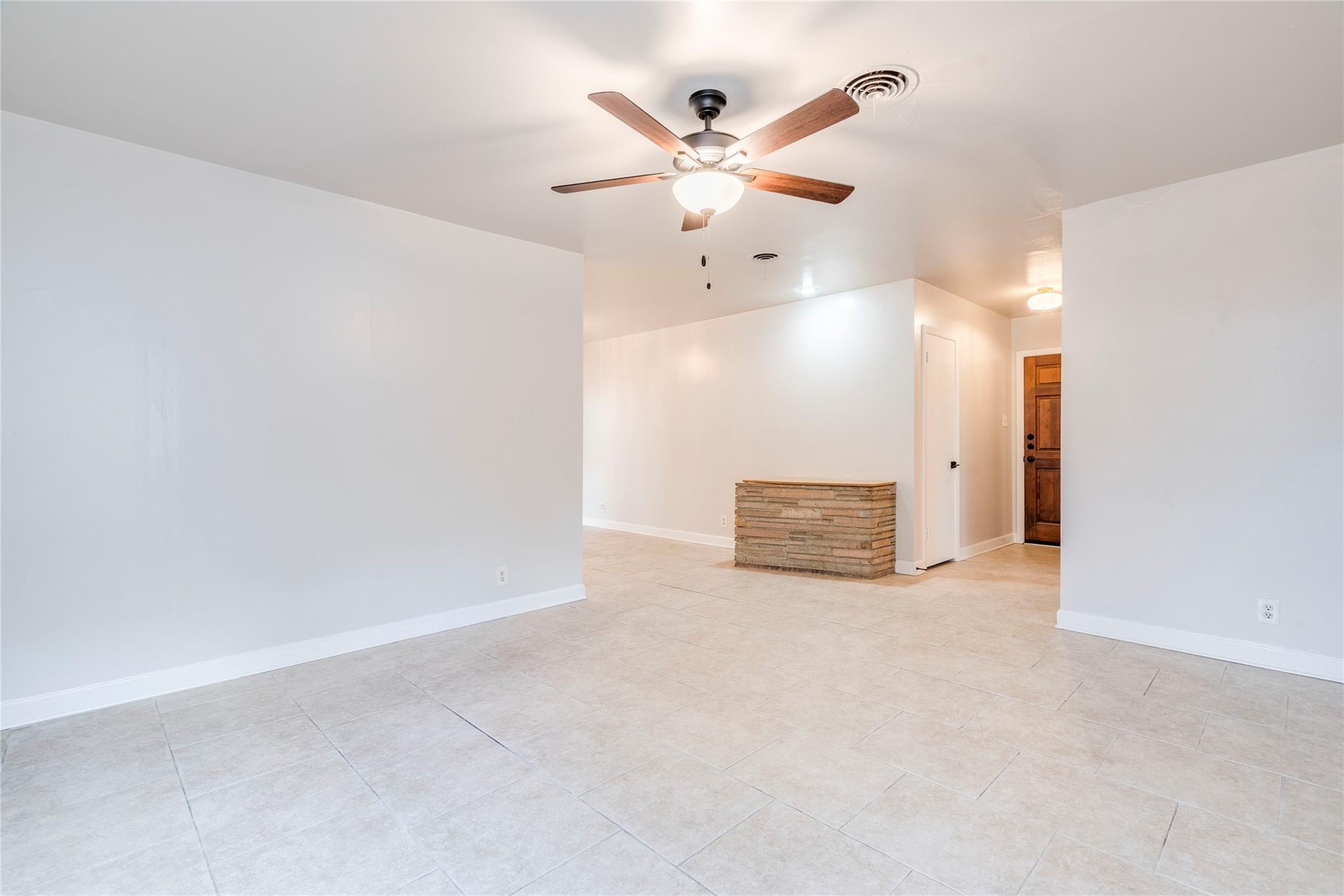 4622 Philco Dr, Austin, TX 78745