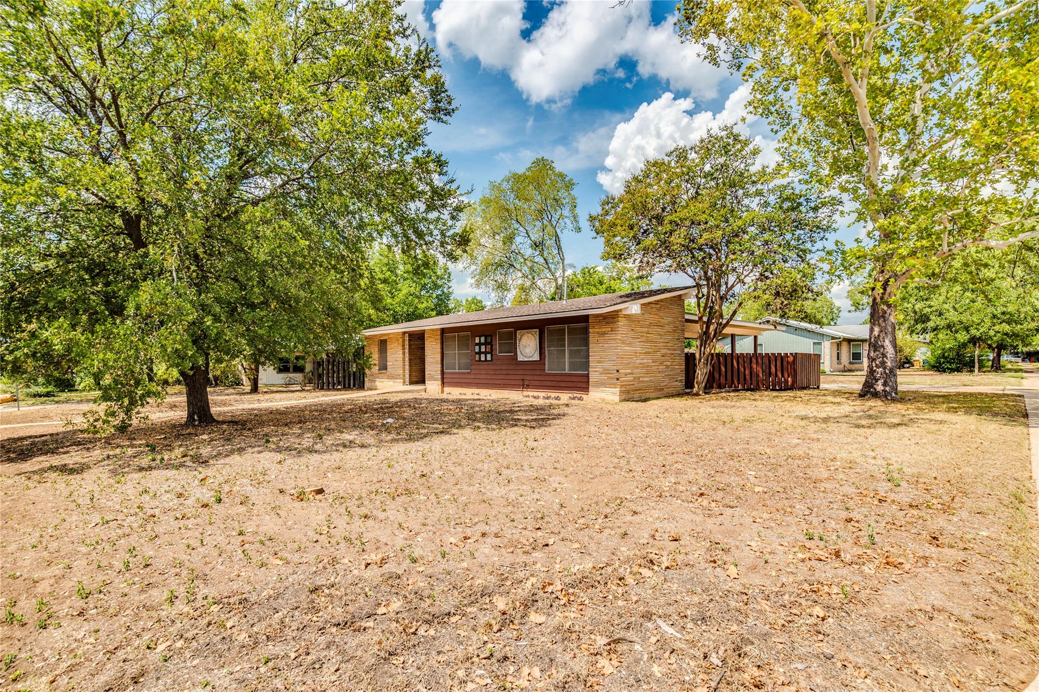 4622 Philco Dr, Austin, TX 78745